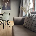 Vakantieappartement Zeebries, Dichtbij Strand Van Dishoek